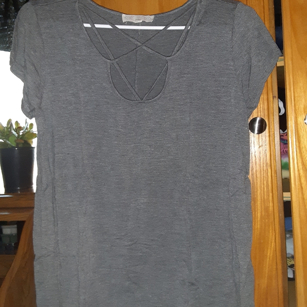 Pink rose t shirt Size:M